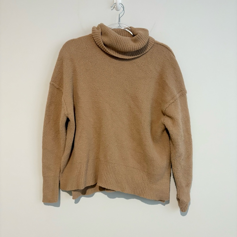 AERIE chenille oversized turtleneck sweater tan brown size‎ xs
